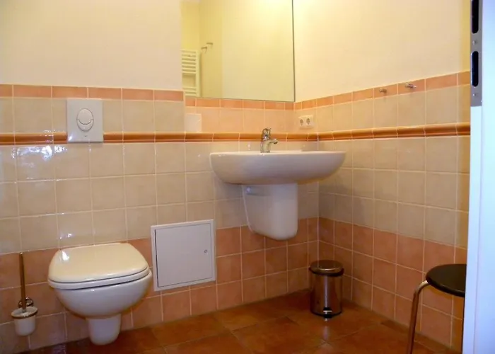 16 Leuchtturm, Moderne Im 1 Og Fuer 4 Personen In * Rerik